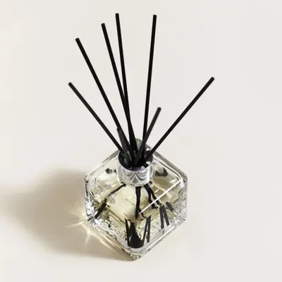 Sous l'Oliveraie Parfumverspreider met sticks 125ml Lampe Berger - afbeelding 3